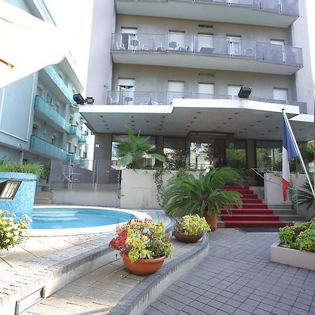 Hotel Derby ริมินี ภายนอก รูปภาพ