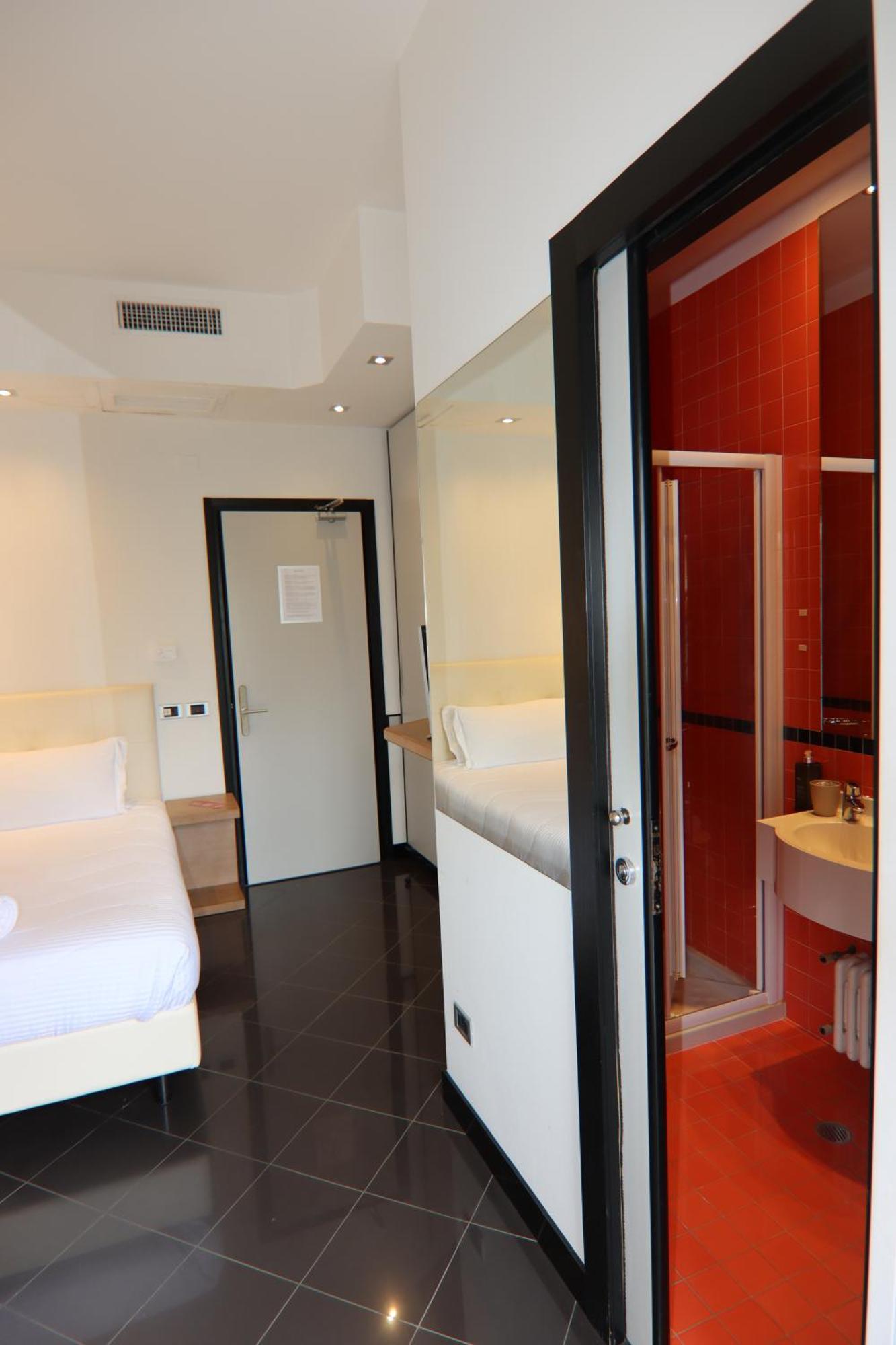 Hotel Derby ริมินี ภายนอก รูปภาพ