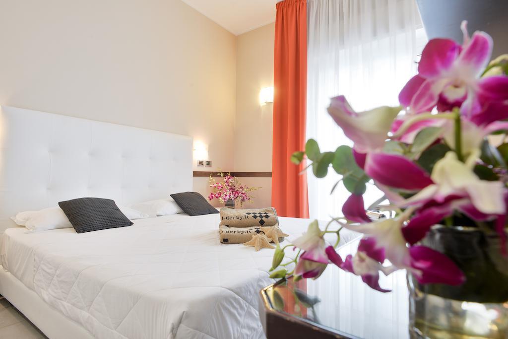 Hotel Derby ริมินี ภายนอก รูปภาพ